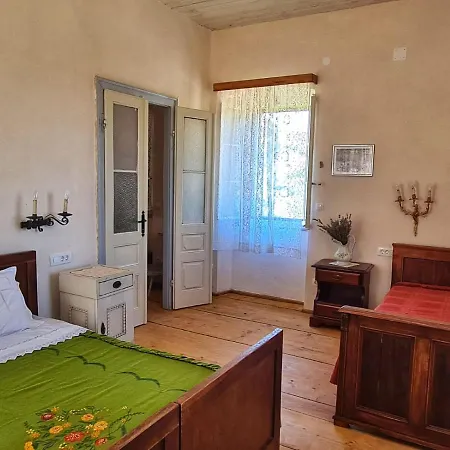 Villa Rustical - Terra Arhaica *