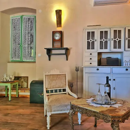 Rustical - Terra Arhaica Villa Jelsa (Hvar)